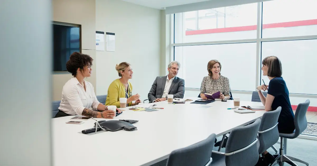 Wie führe ich produktive Team Meetings?