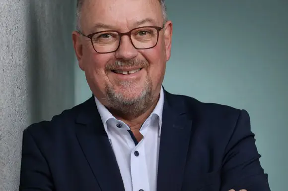 Andreas Tecklenburg
Geschäftsführer und Chief Medical Director