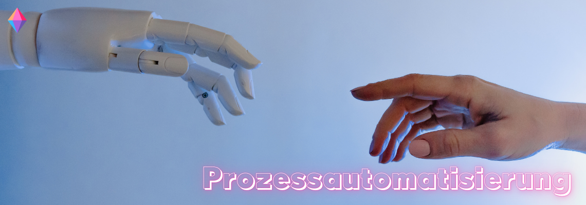 Symbolbild zur Prozessautomatisierung: Roboterhand und menschliche Hand erreichen sich als Metapher für Mensch-Maschine-Zusammenarbeit